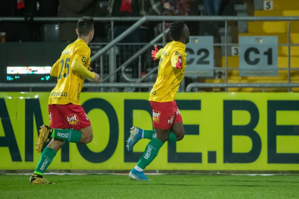 KV Oostende zet belangrijke stap richting behoud na gouden thuiszege tegen STVV