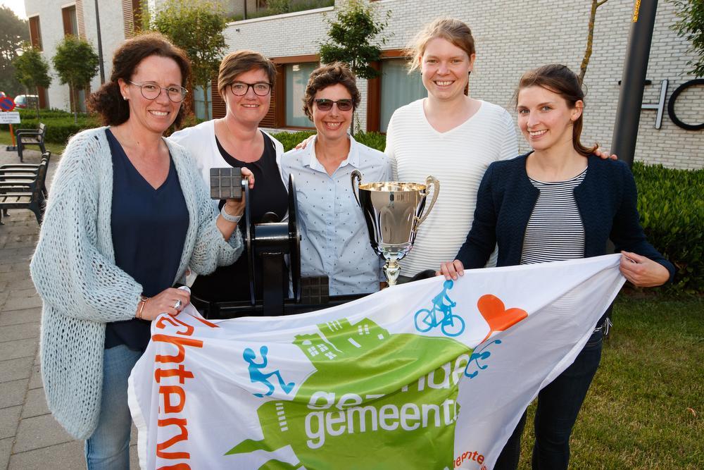 Tinneke Vereenooghe zette vorige maand maar liefst anderhalf miljoen stappen, daarmee is ze de actiefste stapper van Vlaanderen.