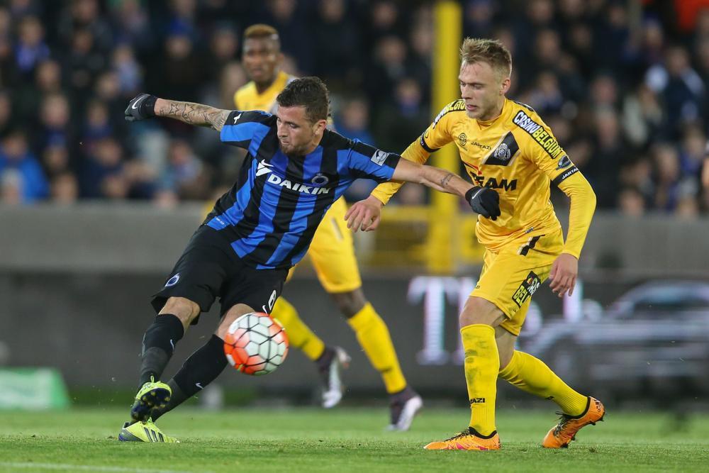 Refaelov schenkt Club Brugge de drie punten tegen Lokeren