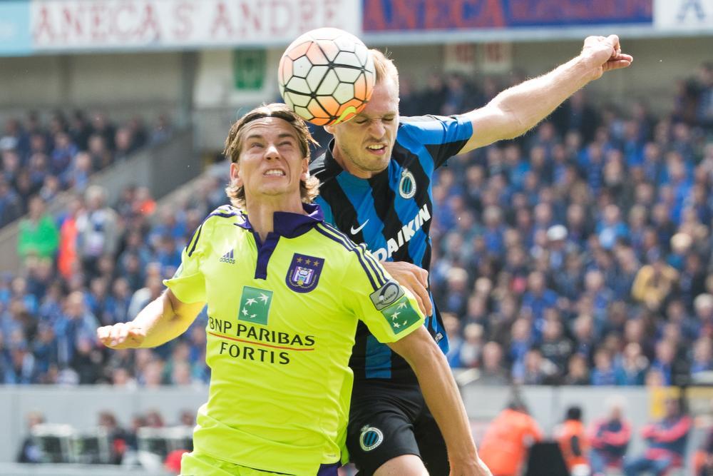 Club Brugge is voor de veertiende keer kampioen na demonstratie tegen de grote rivaal