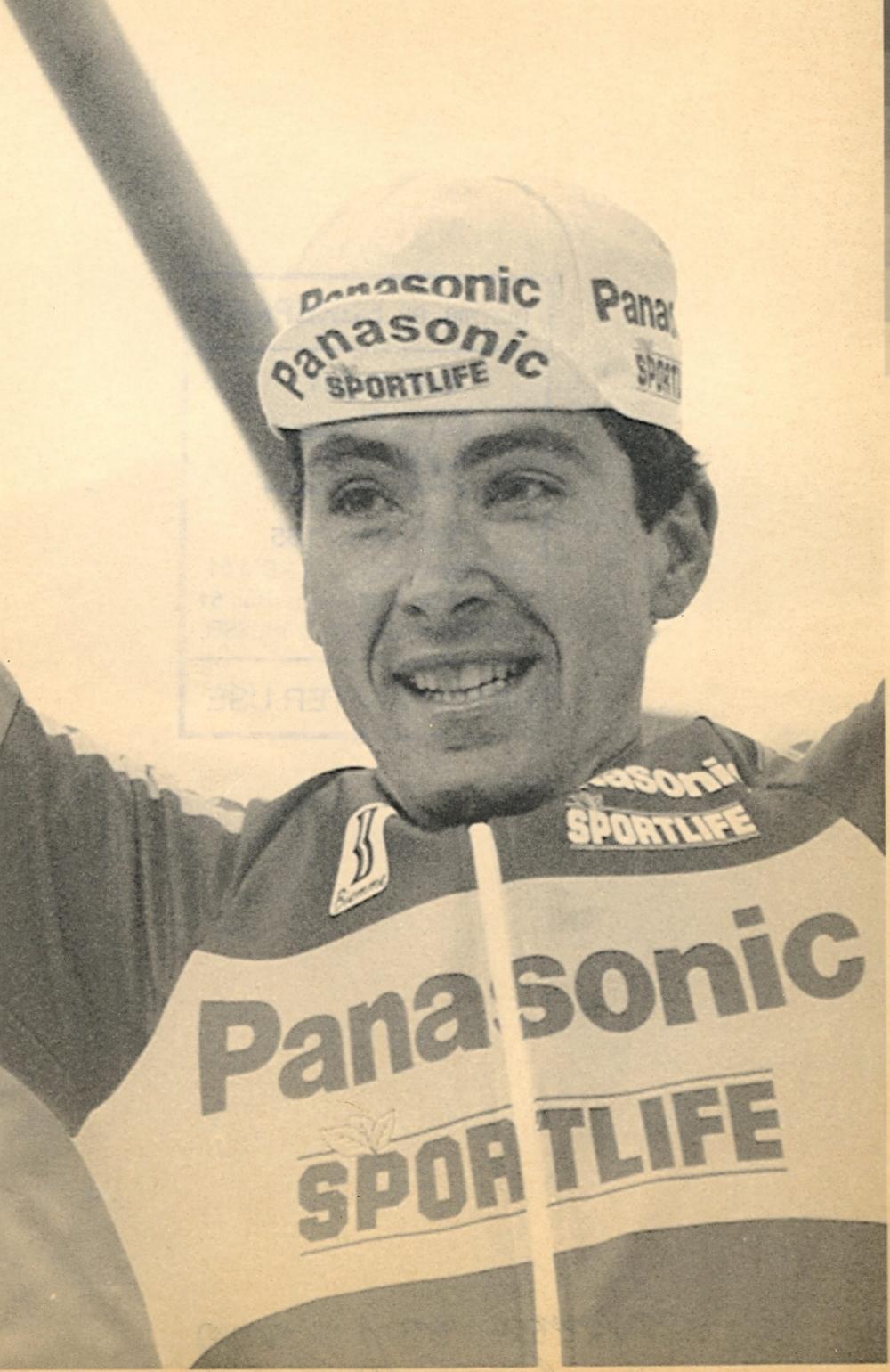 Eric Van Lancker: winnaar van Luik-Bastenaken-Luik in 1990, ploegleider van Beveren 2000 in het begin van deze eeuw en in 2011 als ploegleider van het Amerikaanse Garmin. (Foto's Belga/a-RN)