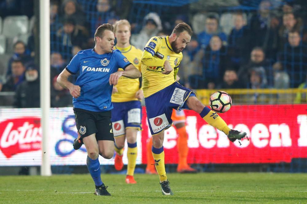 José Izquierdo bezorgt Club Brugge de drie punten tegen Waasland-Beveren