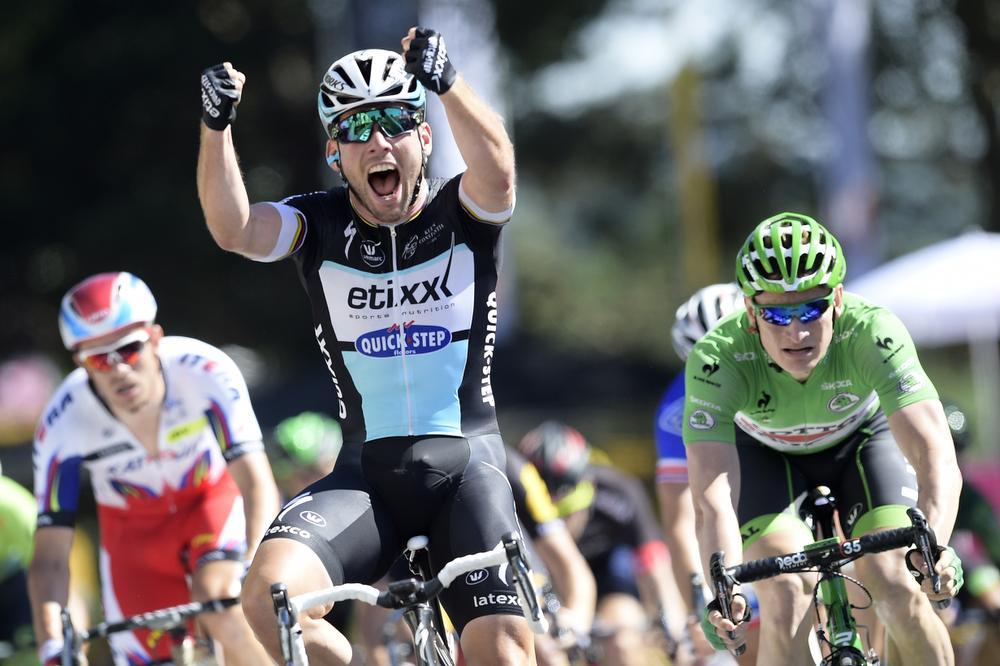 Vrijdag zorgde Mark Cavendish voor de derde zege bij Etixx-Quickstep.