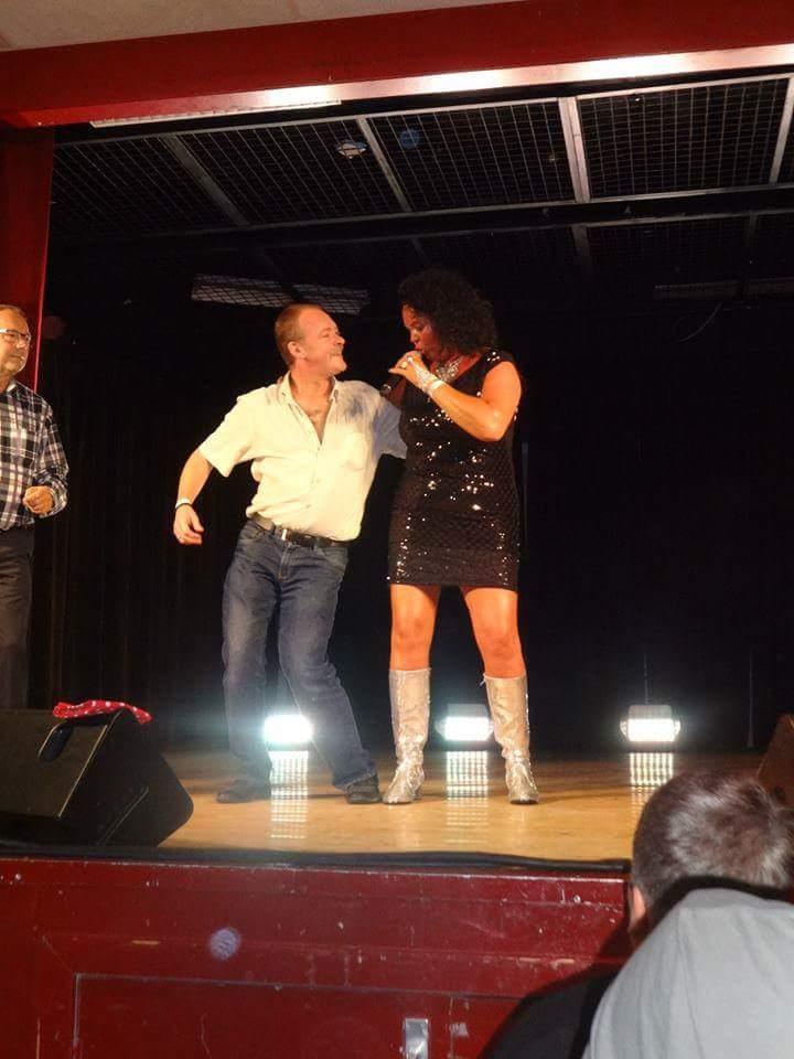Geert Ryde uit Tielt danst op het podium al eens samen met Anja Yelles
