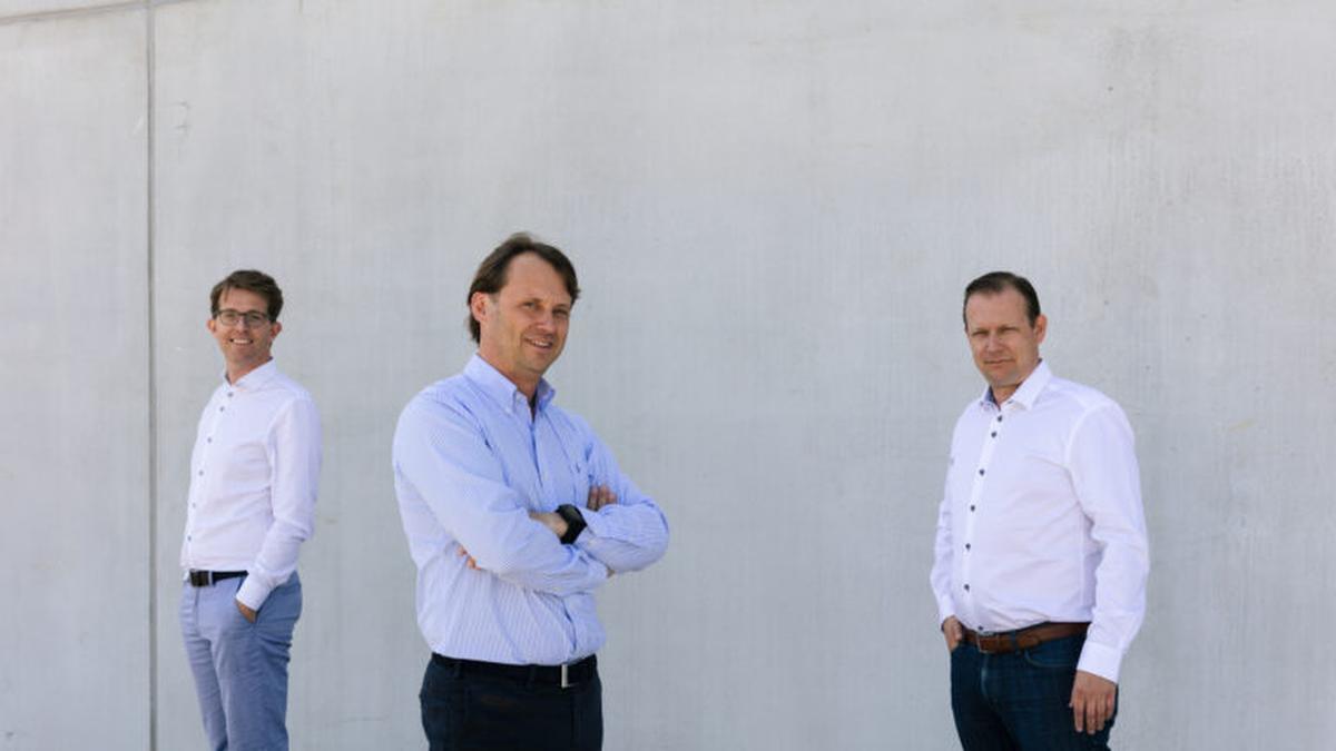 Michiel Meire van Maes Inox en Steven en Karl Bossuyt van Bossuyt Keukens