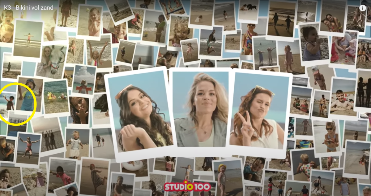 Waar de cirkel staat, zie je de vakantiefoto van Mats staan.