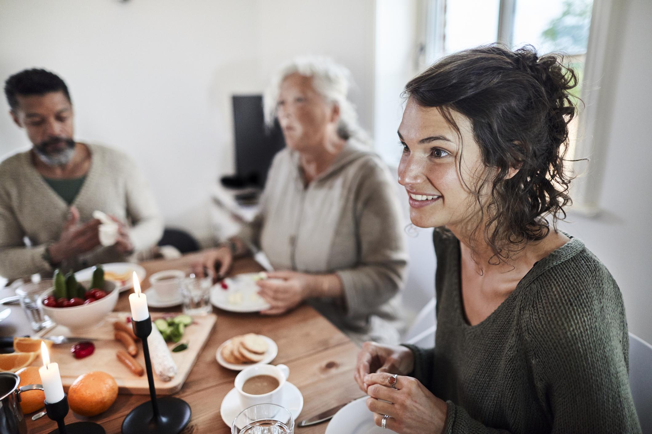 4 Astuces Pour Cacher Sa Grossesse À Ses Proches - Femmes D'aujourd'hui