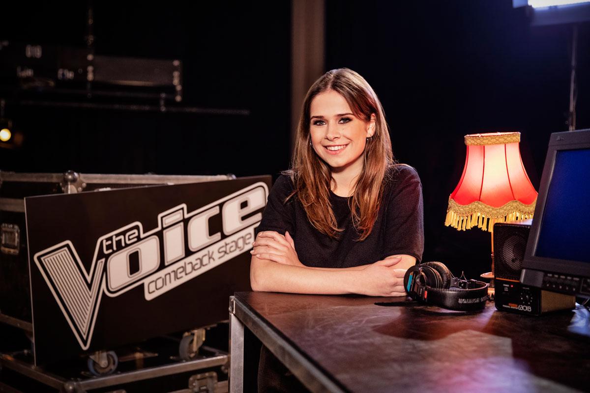 'The Voice van Vlaanderen' pakt uit met Laura Tesoro als vijfde (!) coach 'The Voice van Vlaanderen' pakt uit met Laura Tesoro als vijfde (!) coach