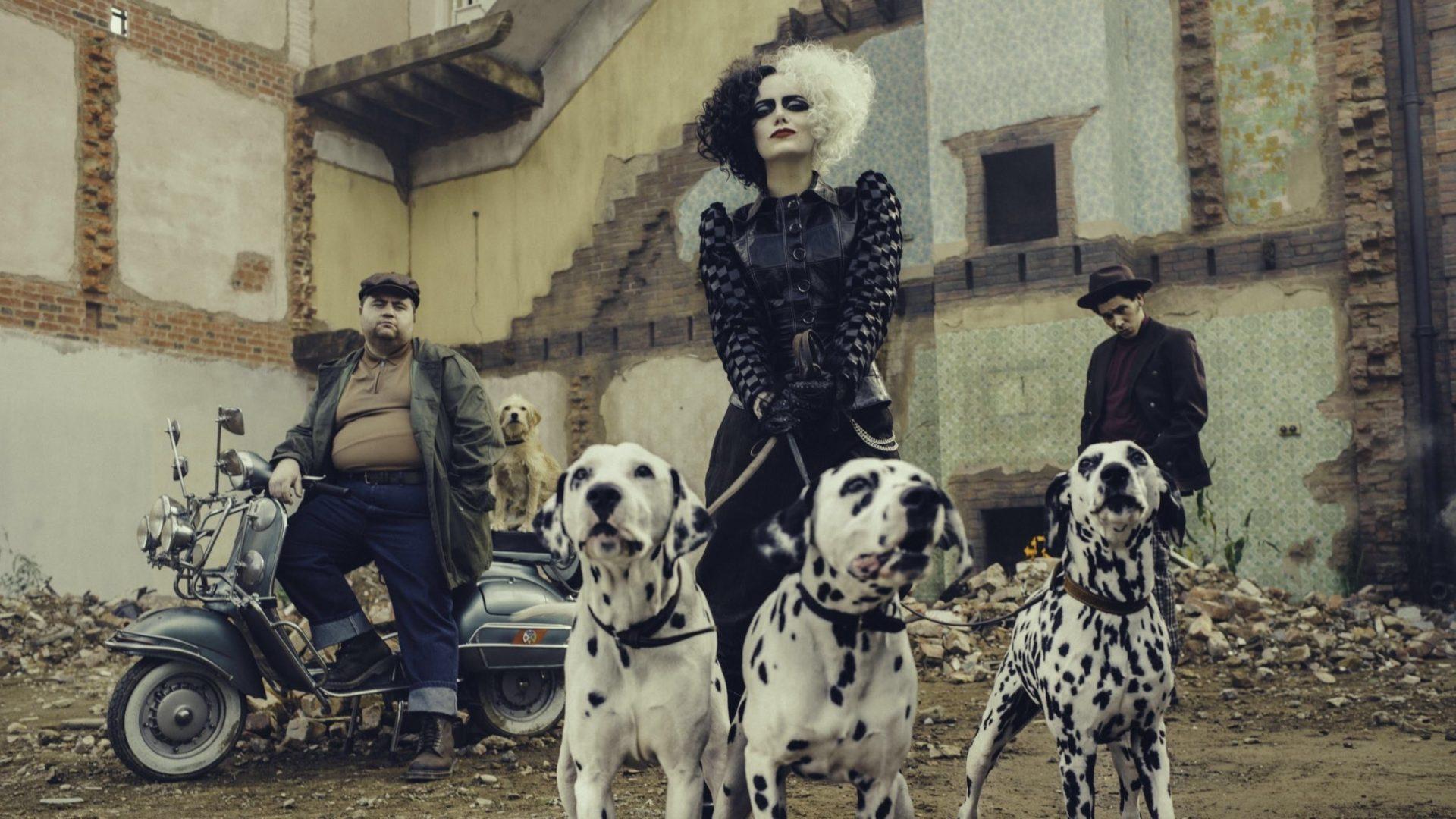 Disney dévoile les premières images du remake de "Cruella"