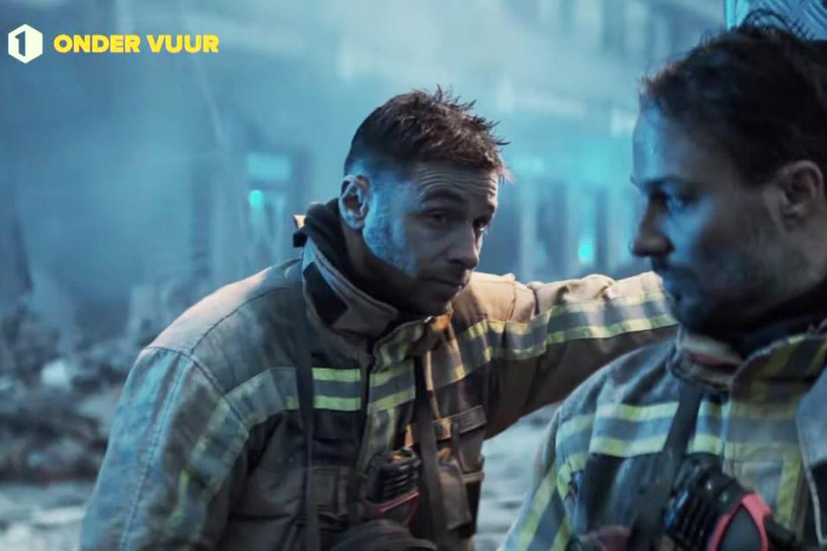 'Onder Vuur' Eén deelt eerste beelden van nieuwe, spannende fictiereeks 'Onder Vuur' Eén deelt eerste beelden van nieuwe, spannende fictiereeks