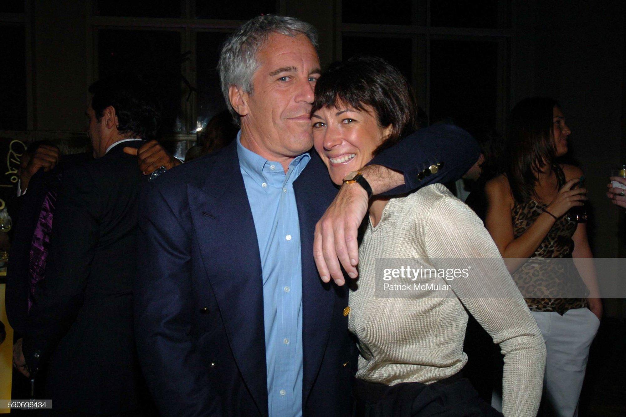 Jeffrey Epstein en Ghislaine Maxwell in New York in 2005