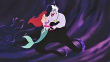 Ariel verkoopt haar stem aan Ursula