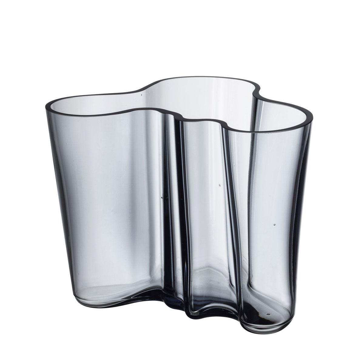 Vase Aalto en verre recyclé, Iittala, iittala.com