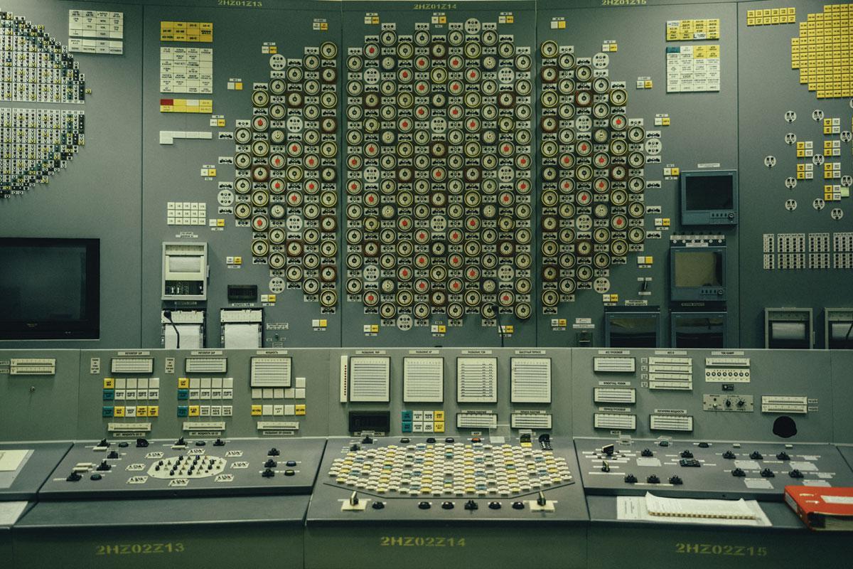 Près de la centrale nucléaire lituanienne d'Ignalina, aujourd'hui fermée, se trouve une reconstitution à l'identique de la salle de commande de Tchernobyl. C'est en appuyant sur un bouton rouge qu'un employé avait provoqué la catastrophe atomique de 1986.