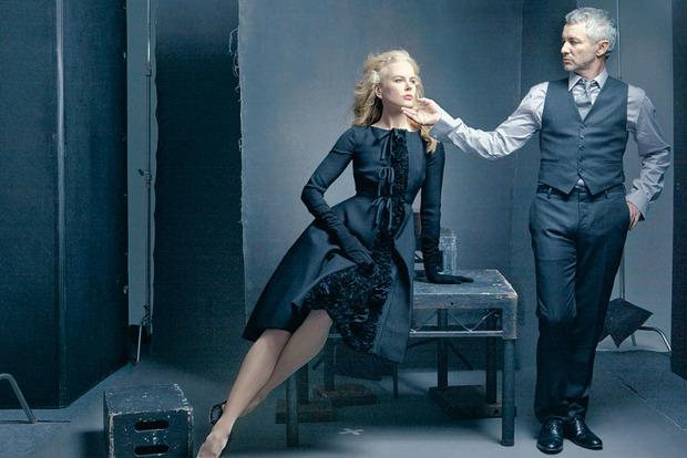 Nicole Kidman, soutenue du regard par Baz Luhrmann, en 2008, à New York. Le second a dirigé la première dans Moulin rouge, Australia ainsi que dans le célèbre clip pour le parfum Chanel n°5.