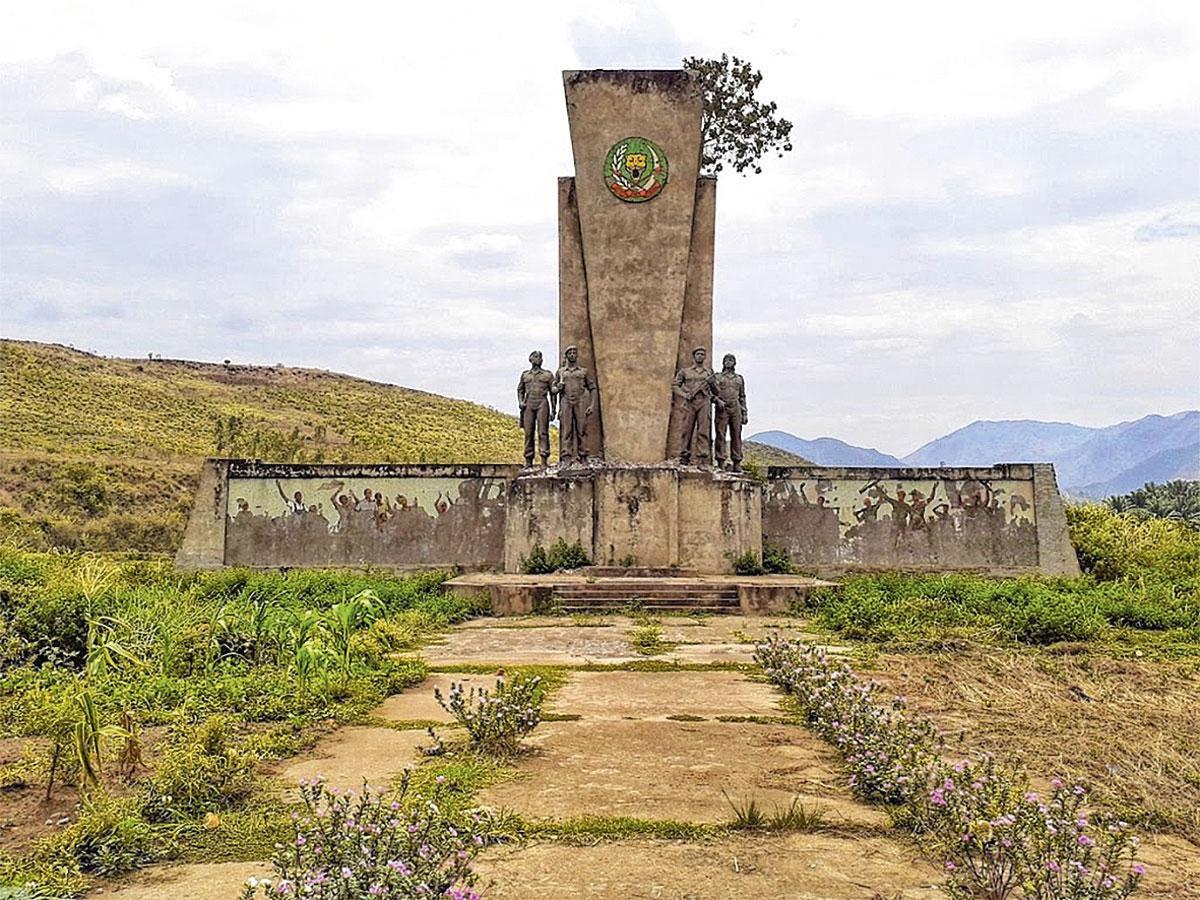 Le président du Zaïre a été déboulonné de son monument en 1996.