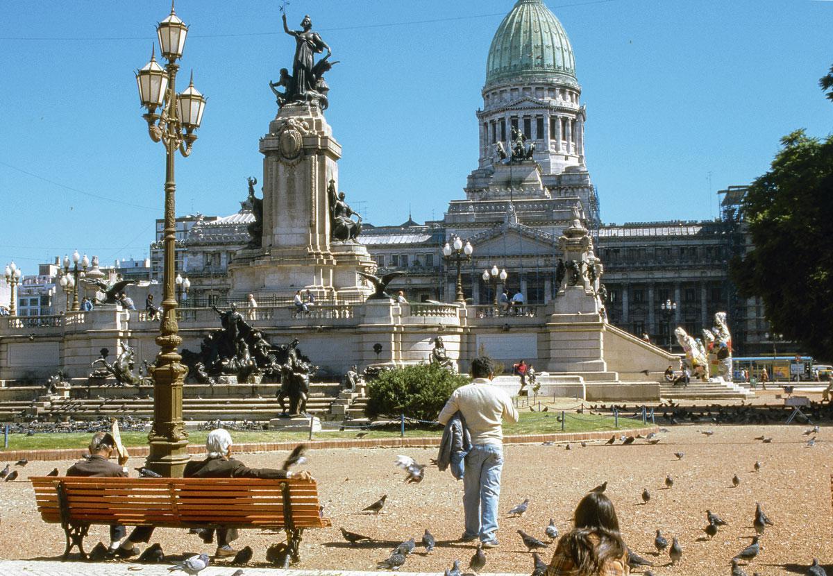 Le monument aux deux Congrès, à Buenos Aires