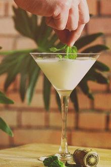 10 recettes de cocktails à base de Cava