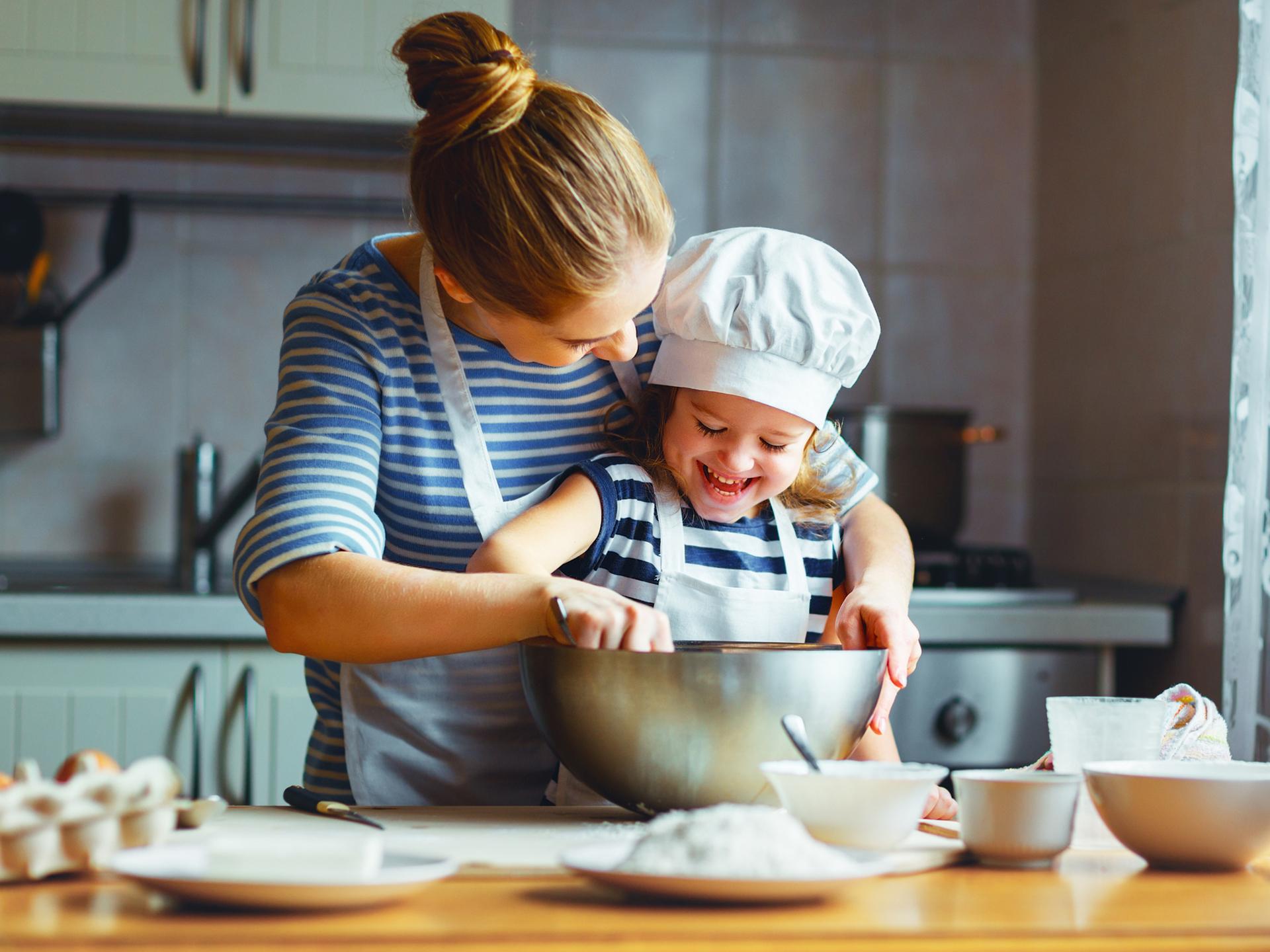 Idées recettes et ustensiles de pâtisserie enfant