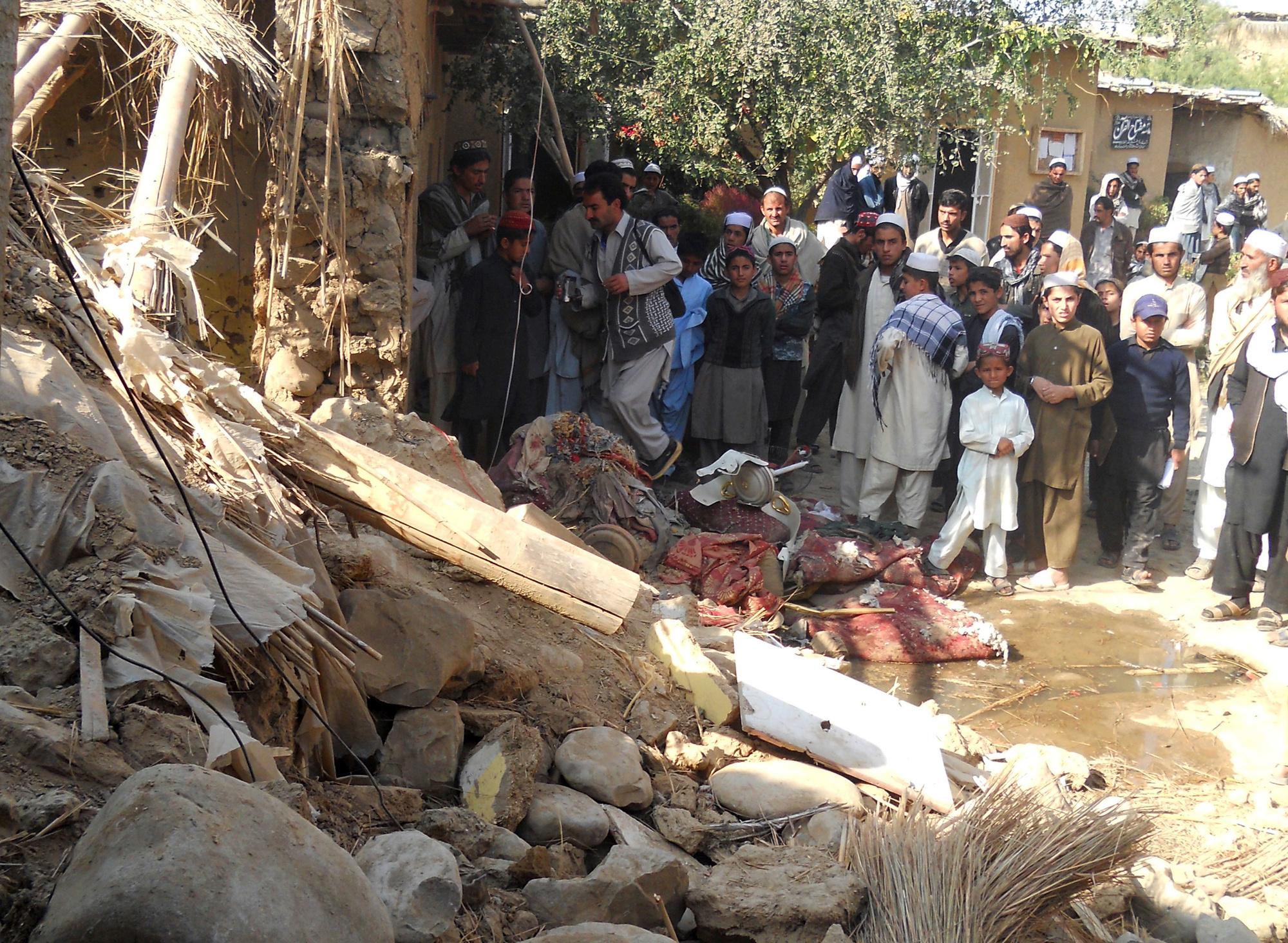 In 2013 doodden de VS Haqqani's adjunct via een drone. De drone-aanval tegen de leider mislukte.