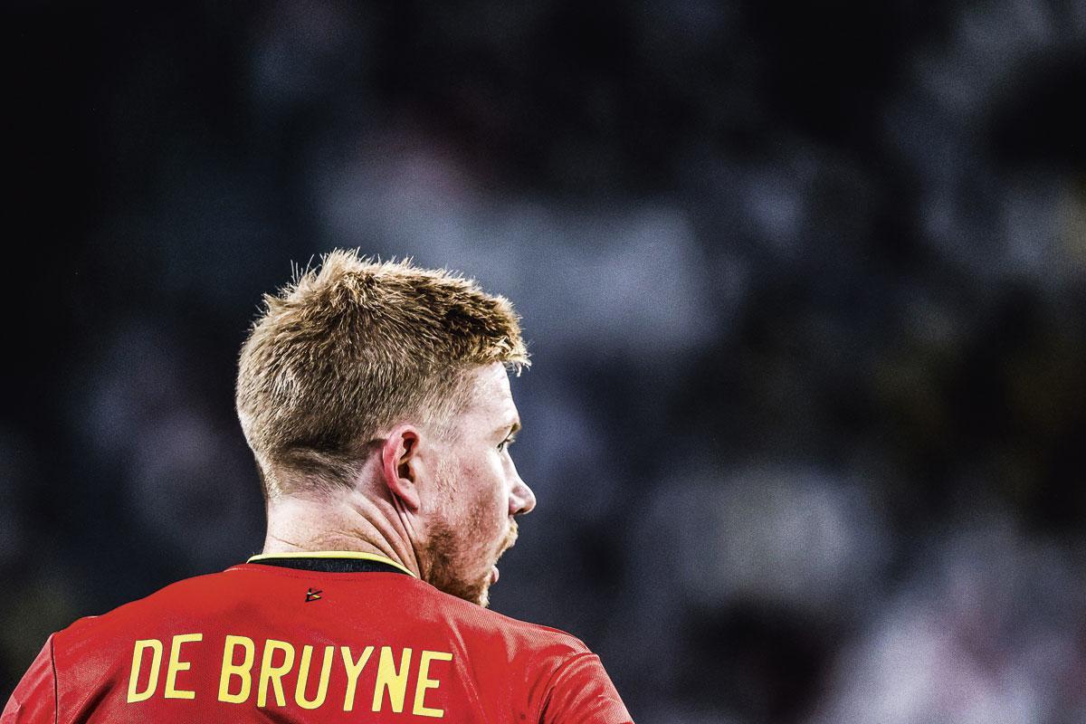 KEVIN DE BRUYNE RELATIVEERT 'Ik begrijp waarom de Belgische voetbalfan droomt van meer, maar het is fout om die droom om te zetten in een eis.'