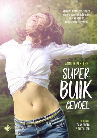 Superbuikgevoel, Anntje Peeters. ISBN: 9789022333662, Uitgeverij M-Books. 