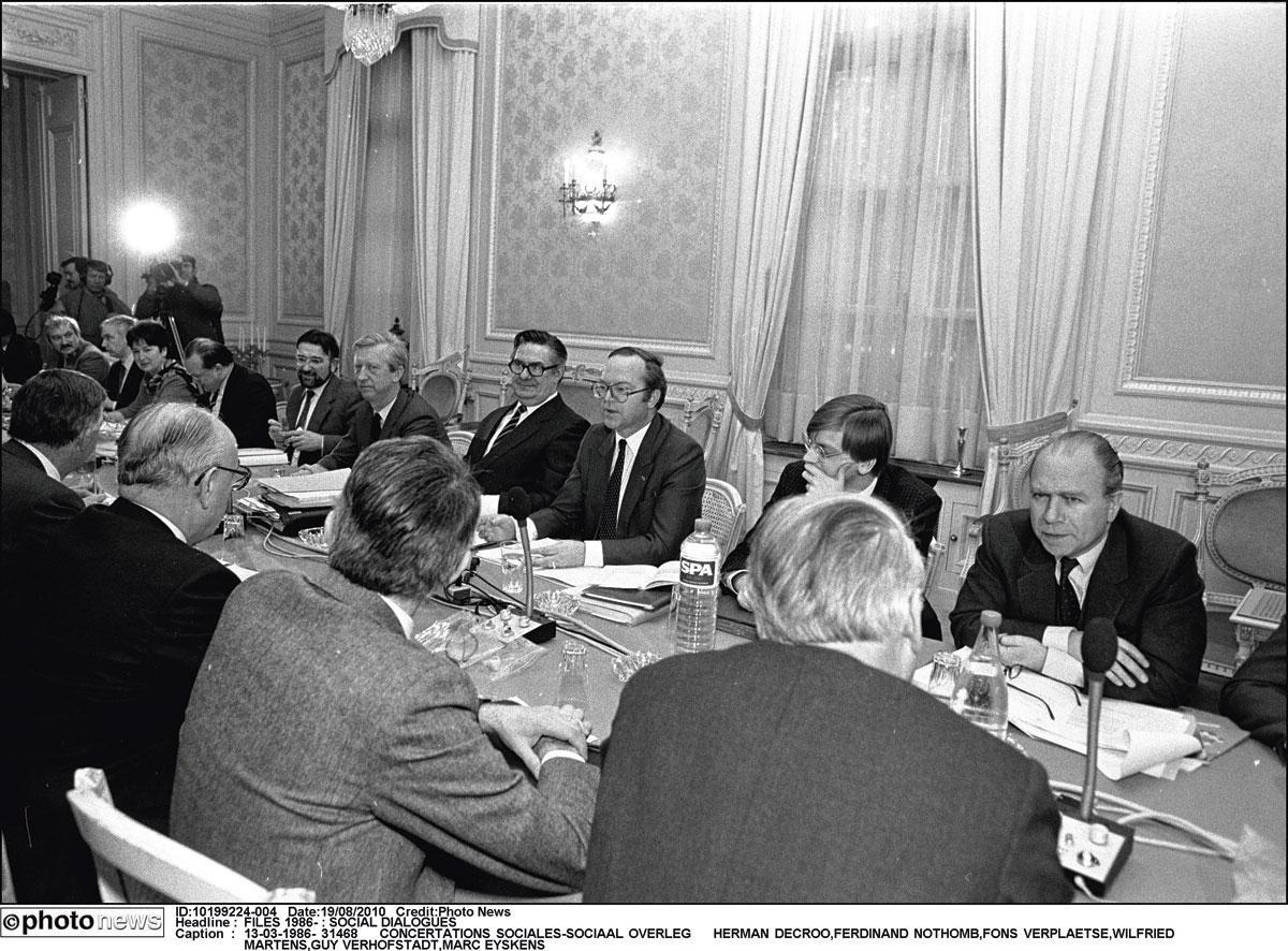 Fons Verplaetse, als kabinetschef van Wilfried Martens in 1986 tijdens het sociaal overleg: 'Dankzij zijn geslepen aanpak raakte België bij de startlanden van de euro.'