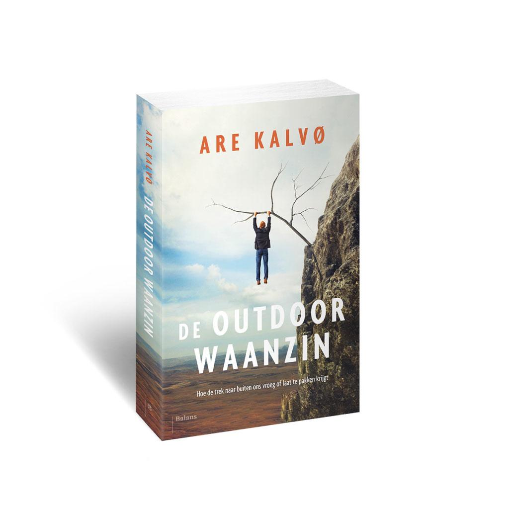 De Outdoorwaanzin. Hoe de trek naar buiten ons vroeg of laat te pakken krijgt, Are Kalvø. ISBN 9789463820462. Uitgever Balans