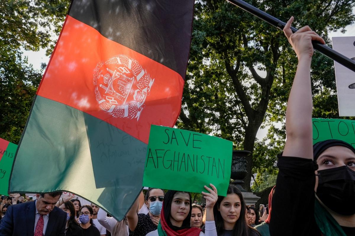 Betogers aan het Witte Huis in Washington protesteren tegen de taliban, 15 augustus 2021