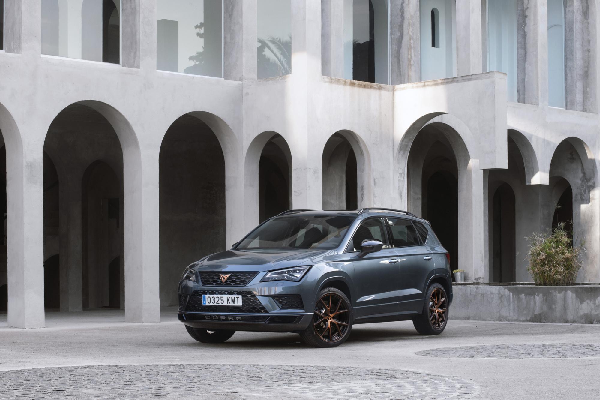 Het eerste CUPRA-model was afgeleid van de Seat Ateca.