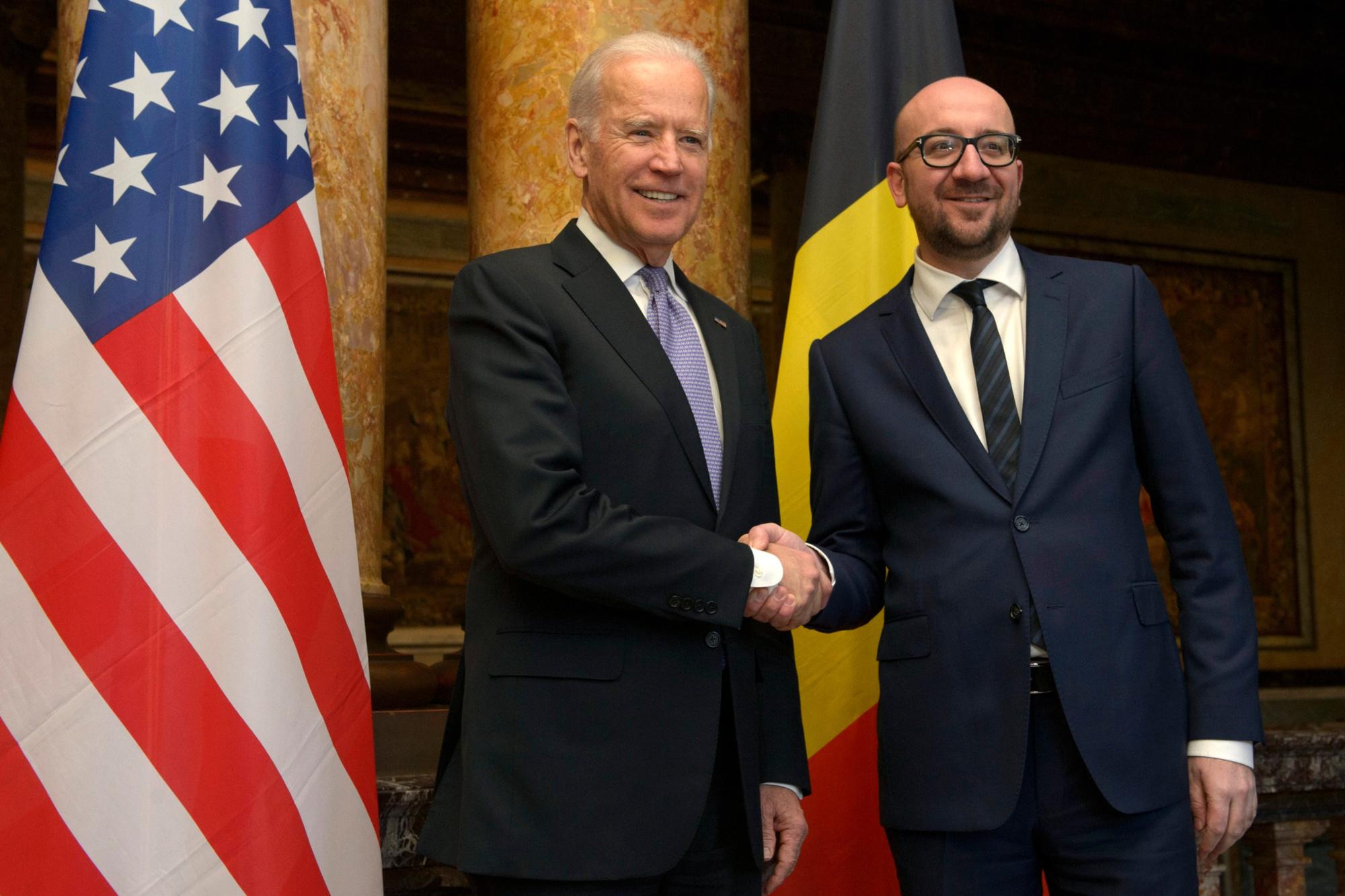 Joe Biden en Charles Michel in 2015