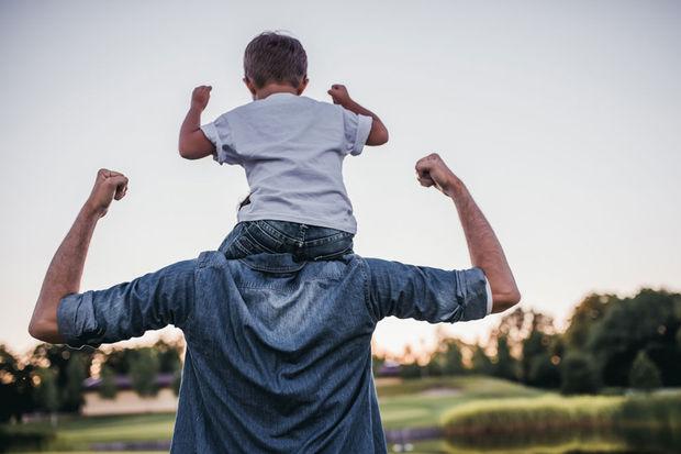 Co-ouderschap voor vaders: 'De moeder is toch niet per definitie een betere opvoeder?'