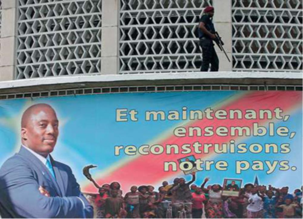 Joseph Kabila wint in 2006 de eerste democratische presidentsverkiezingen in meer dan veertig jaar.