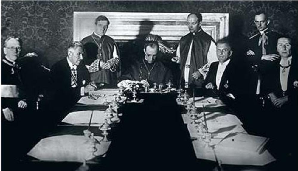 Ondertekening van het concordaat tussen het Derde Rijk en de katholieke Kerk op 20 juli 1933.