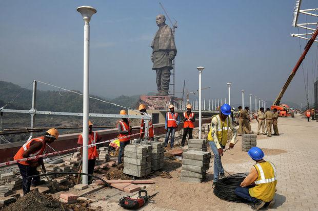 Hoog, hoger hoogst: waarom India de twee grootste standbeelden ter wereld bouwt