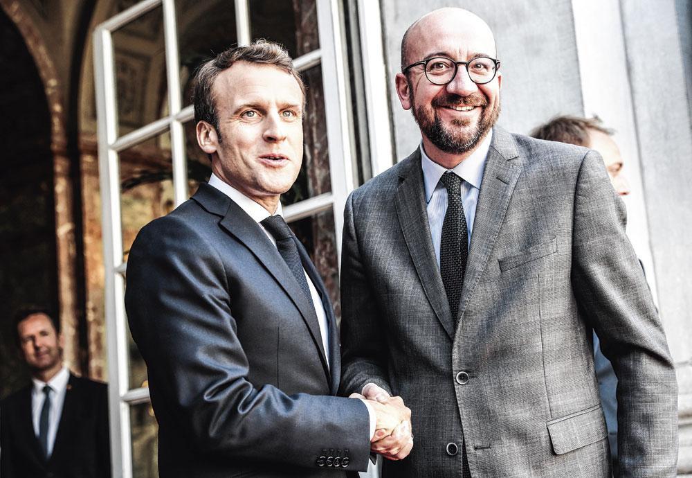 Emmanuel Macron en Charles Michel Mensen zoals de Franse president vertrouwen hem: hij behoort tot hun soort.