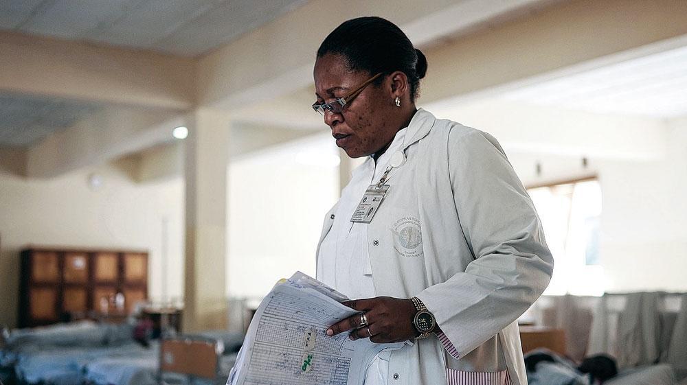 Dokter neemah Rukunghu is medisch coördinator in Panzi. 'Er beweegt te weinig.'