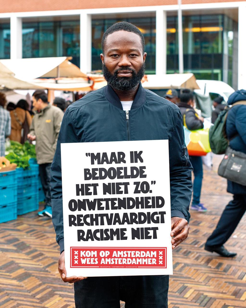 Factcheck: Fans PVV plaatsen bewerkte foto van antizwartepietactivist online