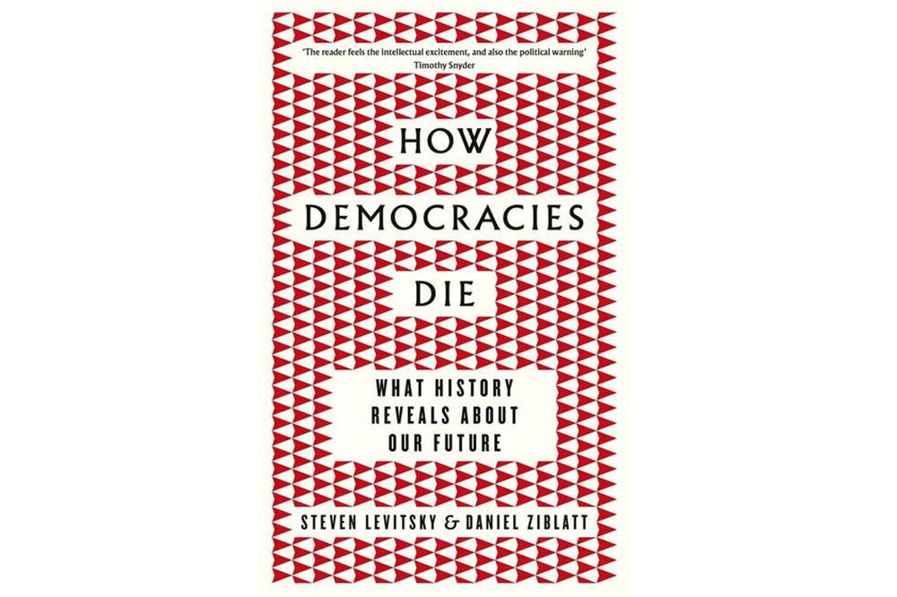 De drie boekentips van Marcia De Wachter: 'De democratie is meer dan ooit bedreigd'