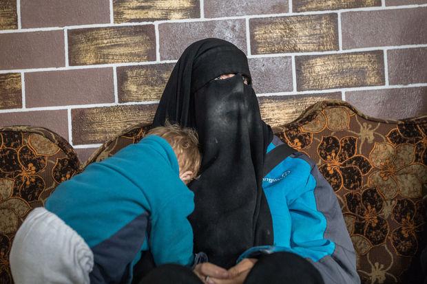 De Antwerpse IS-weduwe Jessie Van Eetvelde kwam twee weken geleden aan in het Al-hol-kamp met haar twee zonen.