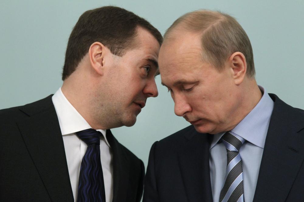 Medvedev en Poetin in 2011.