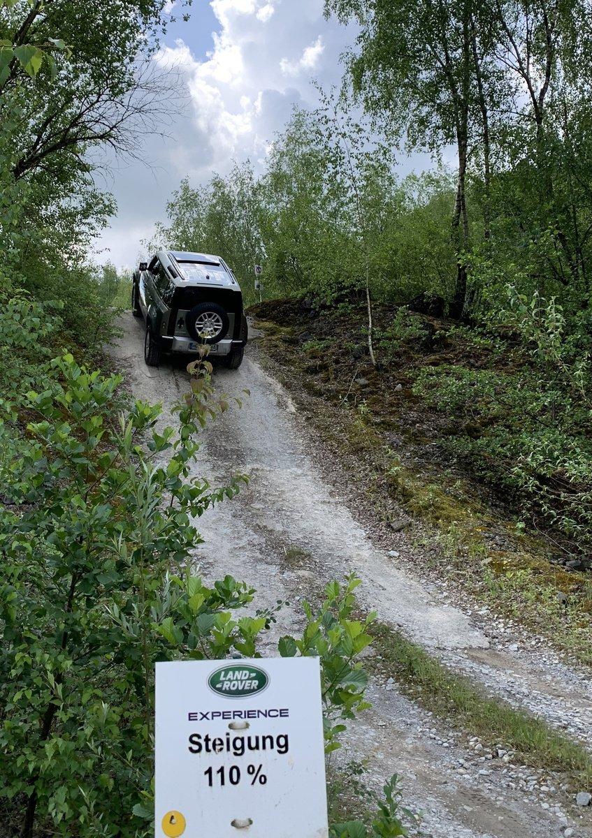 De nieuwe Land Rover Defender in de aanval: op zoek naar een breder publiek