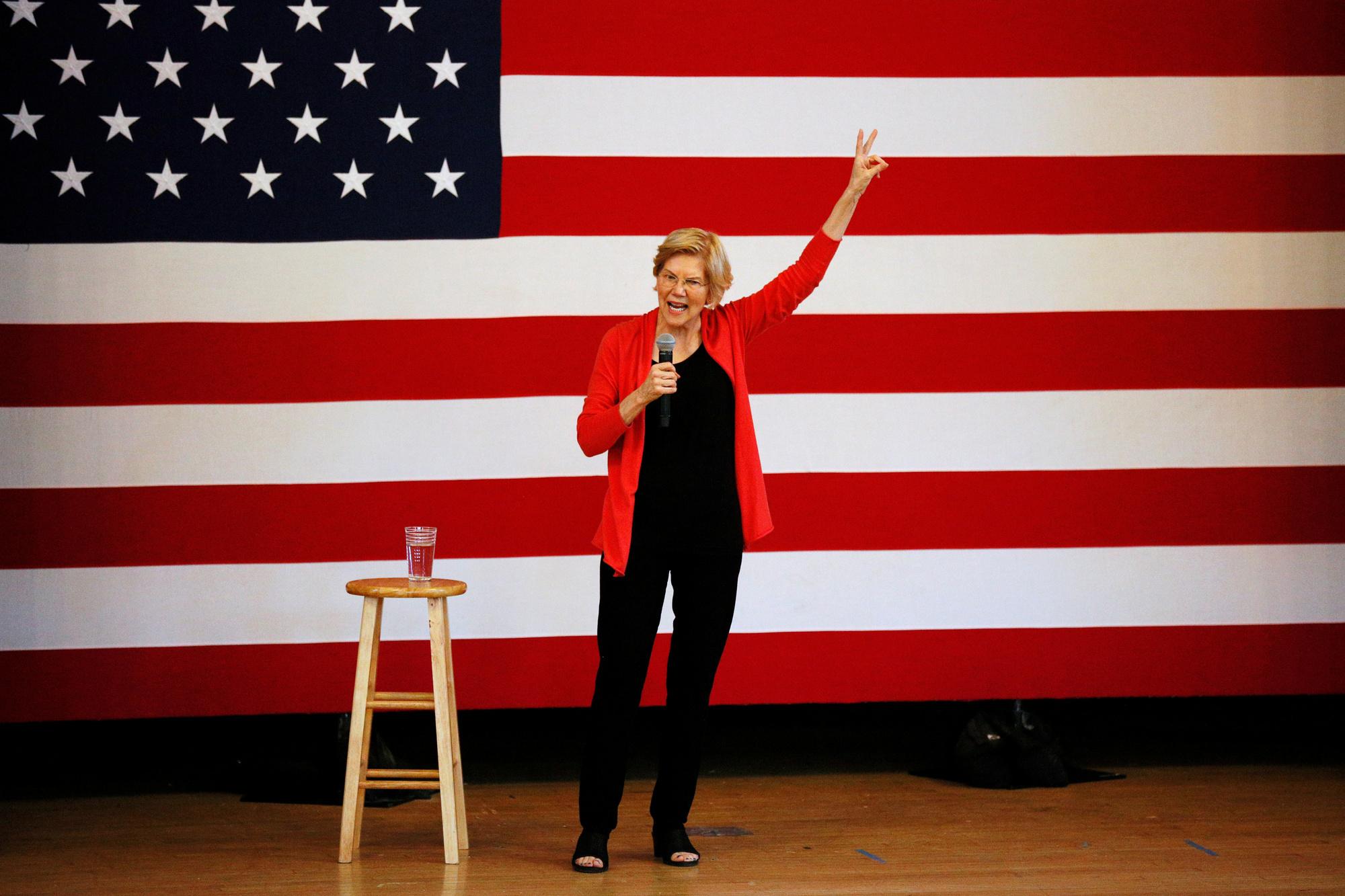 Elizabeth Warren is een van de kandidaten die zich met name richt op kleine contributies.