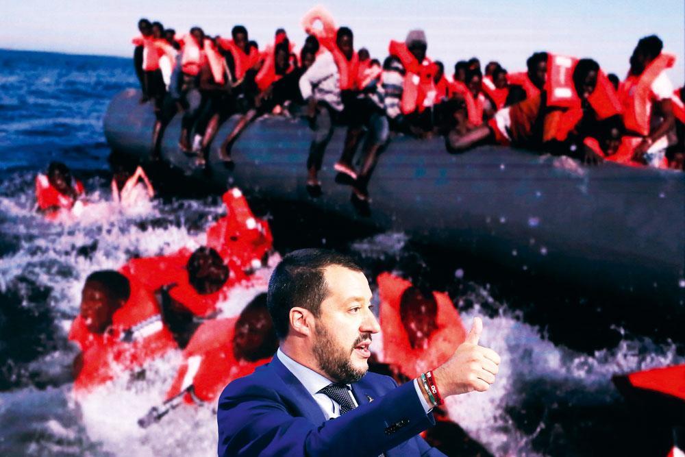 MATTEO SALVINI 'De migratiestroom naar Italië is tot stilstand gekomen, maar dat ligt níét aan hem.'