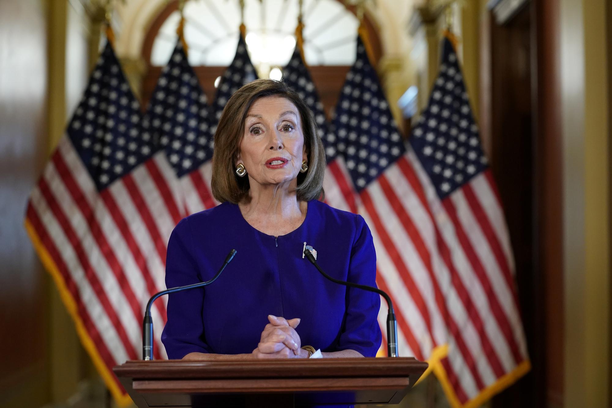 Democratisch leider Nancy Pelosi kondigde dinsdag haar steun voor een impeachment-onderzoek aan.
