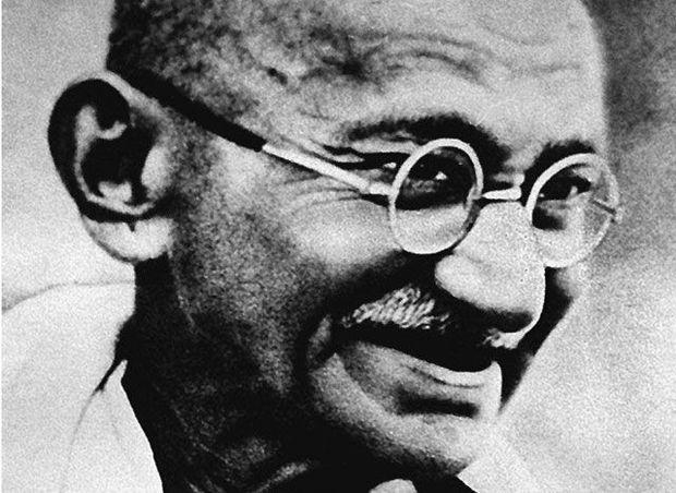 Arun Gandhi over zijn beroemde grootvader Mahatma: 'Een goeie multitasker met humor'