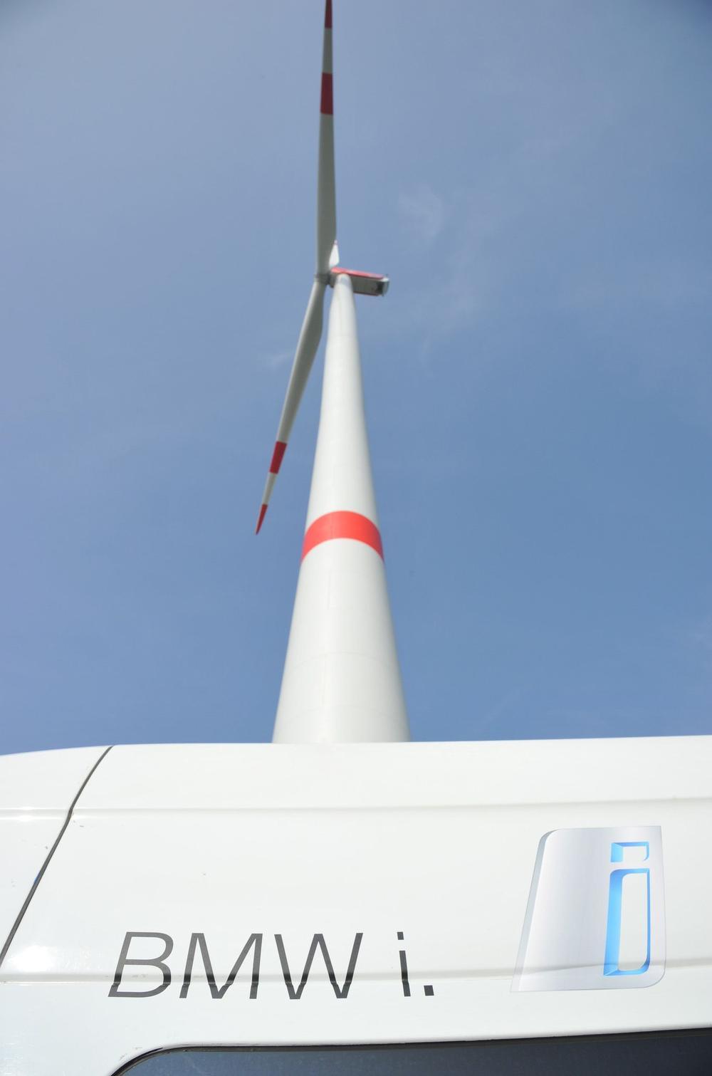 De BMW i's worden in Leipzig met hernieuwbare energie geproduceerd.