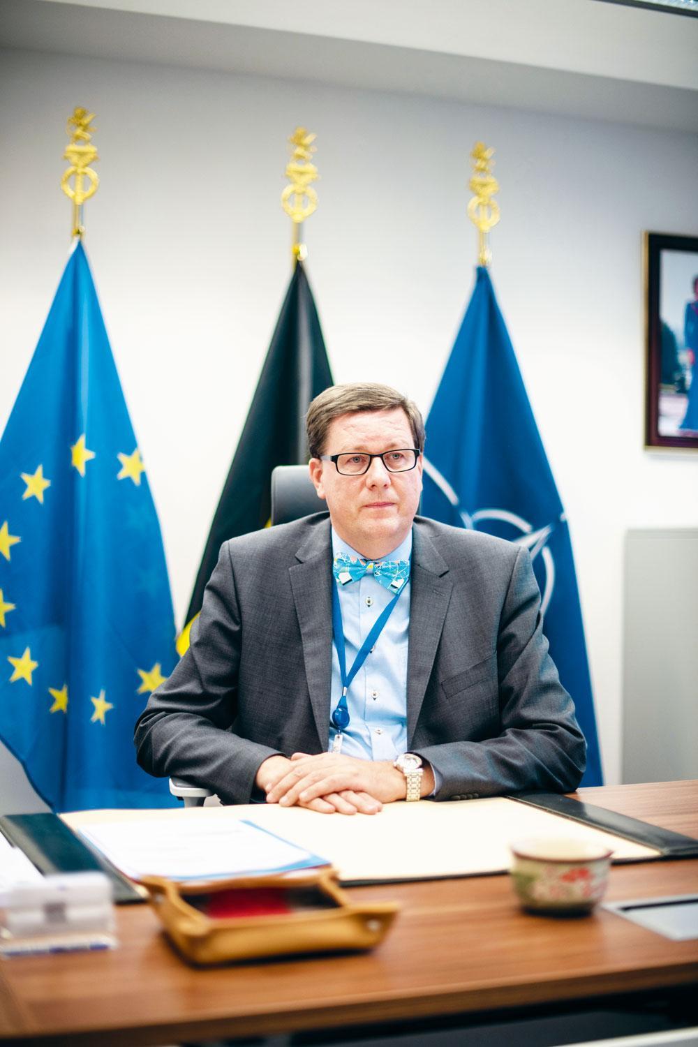Nieuwe Belgische NAVO-topman: 'Er zal wellicht nooit een Europees leger zijn'