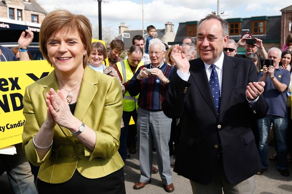 Nicola Sturgeon en Alex Salmond in betere tijden, op kiescampagne in 2015