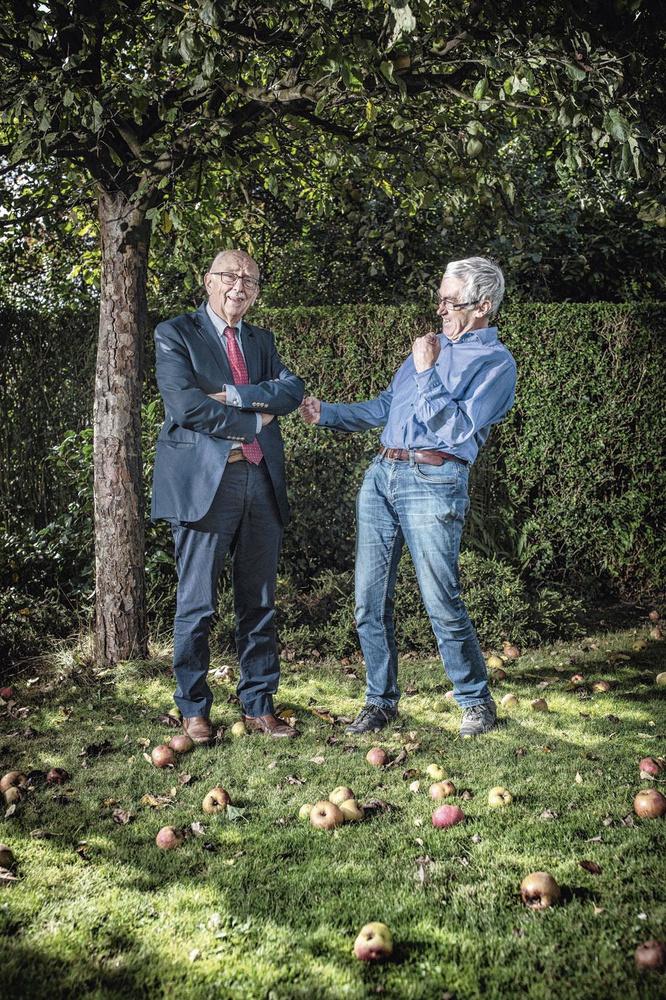Wim Moesen en Paul De Grauwe: 'Vlaanderen mag zich meer in de schulden steken'